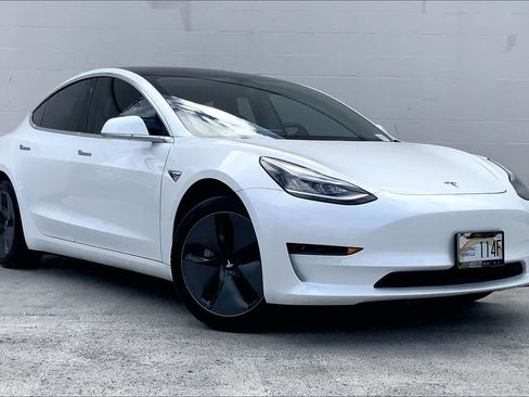 Used 2020 Tesla Model 3 Standard Range Plus RWD image 21