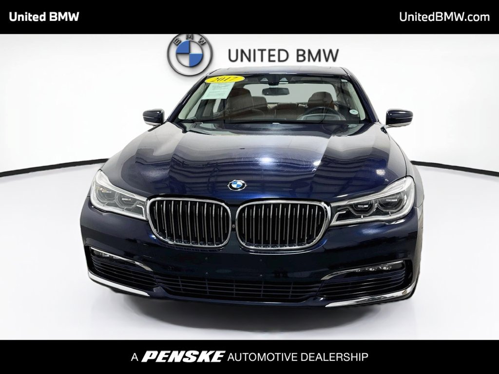 Used 2017 BMW 750i xDrive AWD/4WD image 2