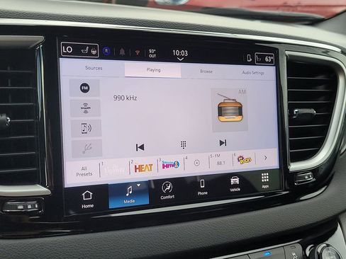 New 2026 Chrysler Voyager LX FWD image 26