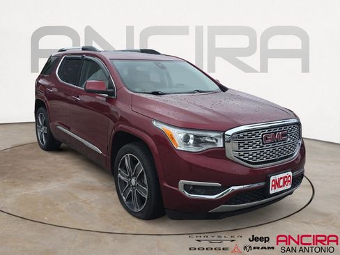 Used 2017 GMC Acadia Denali w/ Technology Package AWD/4WD image 1