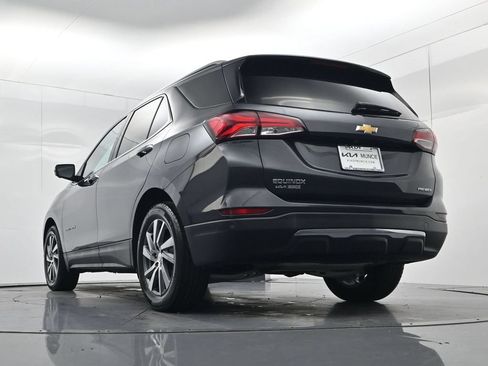 Used 2022 Chevrolet Equinox Premier FWD image 39