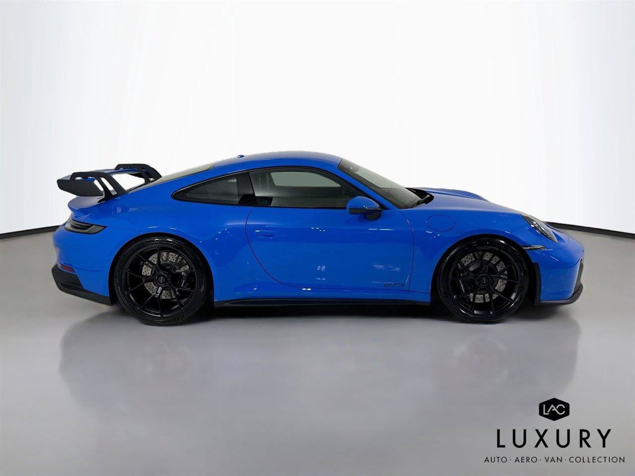 Used 2023 Porsche 911 GT3 RWD image 4