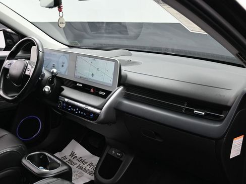 Used 2024 Hyundai Ioniq 5 Limited image 37