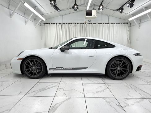 Certified 2023 Porsche 911 Carrera T image 2