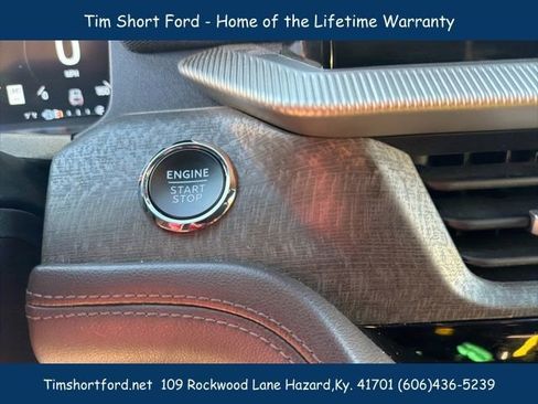 Used 2025 Ford Explorer Platinum w/ LUX Leather Package image 19