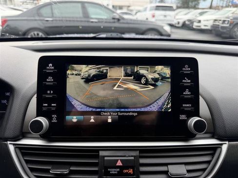 Used 2019 Honda Accord Sport image 16