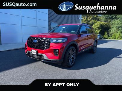 New 2025 Ford Explorer ST-Line w/ Premium Package