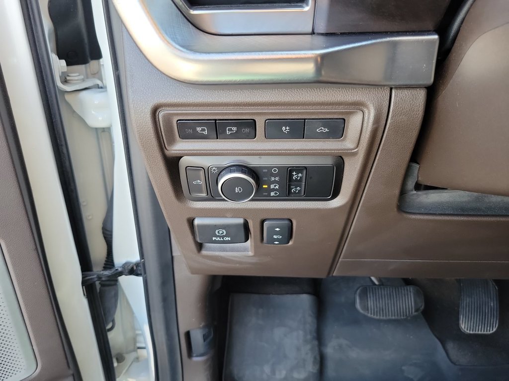 Used 2023 Ford F150 King Ranch w/ Equipment Group 601A High AWD/4WD image 24