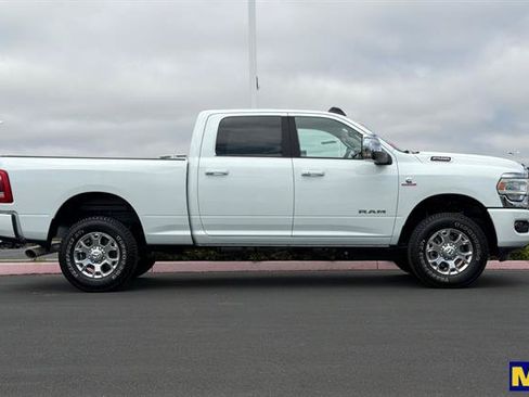 Used 2024 RAM 2500 Laramie w/ Safety Group AWD/4WD image 3
