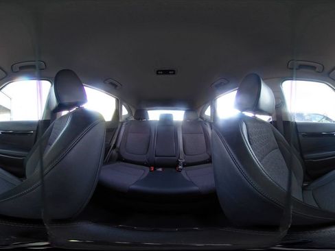 Used 2025 Kia Seltos S FWD image 41