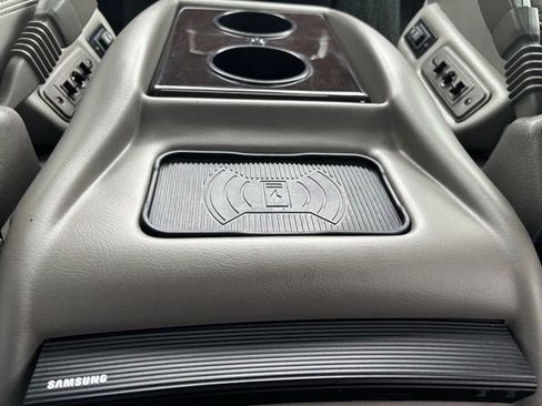 Used 2019 GMC Savana 2500 RWD image 50