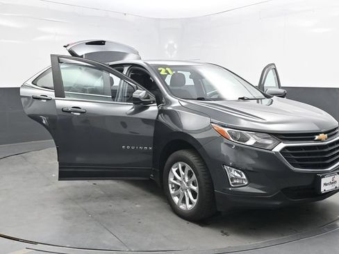 Used 2021 Chevrolet Equinox LT AWD/4WD image 30