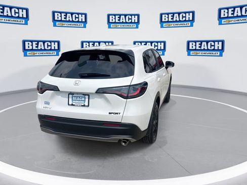 Used 2025 Honda HR-V Sport image 7