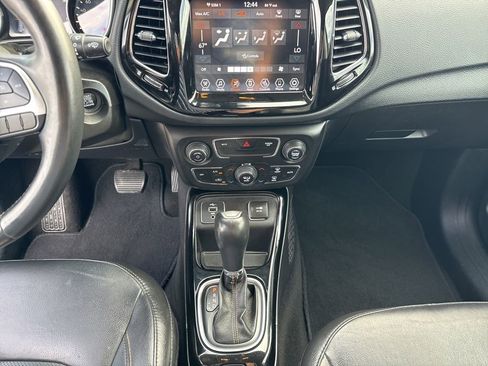 Used 2019 Jeep Compass Limited image 40