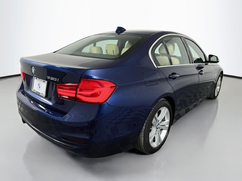 Used 2018 BMW 330i Sedan RWD image 5