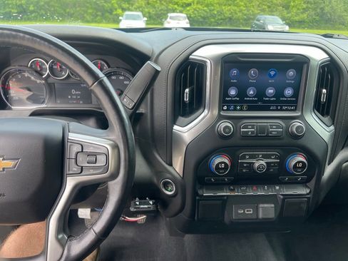 Used 2019 Chevrolet Silverado 1500 LT w/ All-Star Edition AWD/4WD image 11