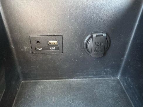 Used 2017 Kia Forte LX image 14