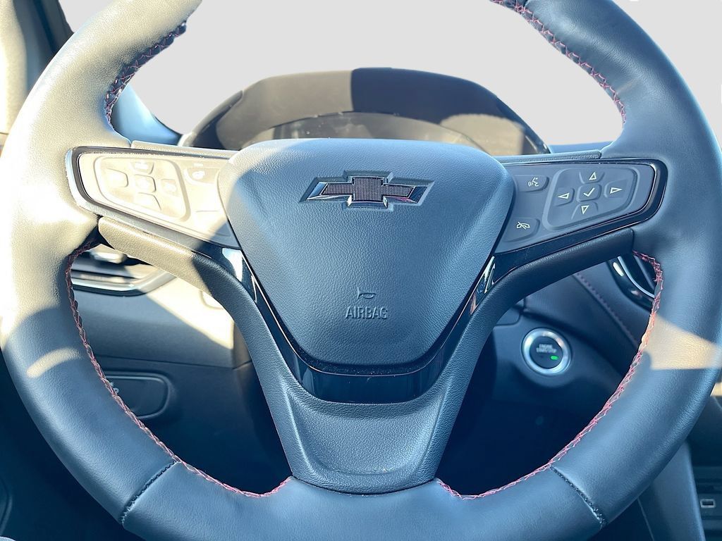 Used 2024 Chevrolet Equinox RS w/ RS Leather Package AWD/4WD image 11