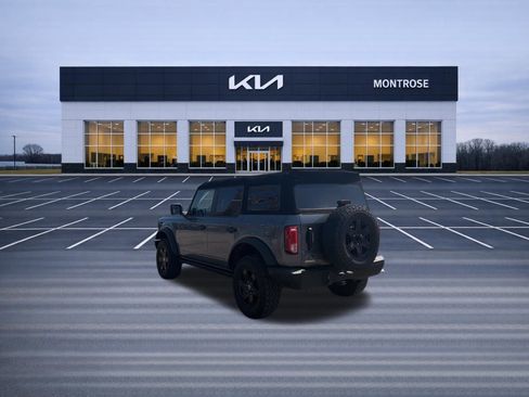 Used 2023 Ford Bronco Black Diamond AWD/4WD image 6