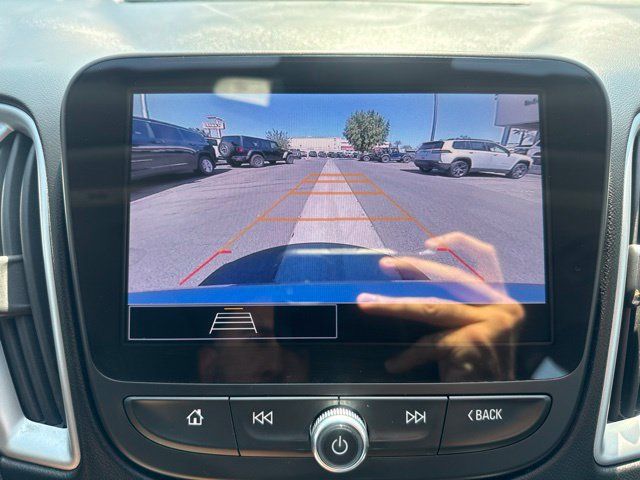 Used 2024 Chevrolet Malibu LT FWD image 16