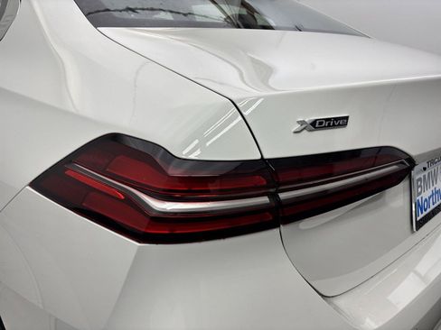 New 2027 BMW 530i xDrive w/ Premium Package AWD/4WD image 19
