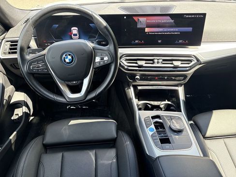 Used 2023 BMW i4 eDrive40 w/ Premium Package RWD image 23