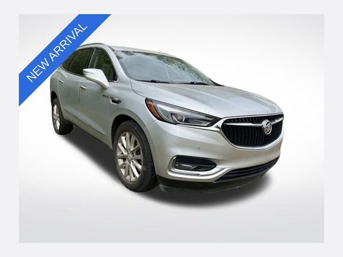Used 2018 Buick Enclave Premium w/ Experience Buick Package image 1
