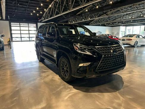 Used 2023 Lexus GX 460 Premium w/ Premium Package AWD/4WD image 7