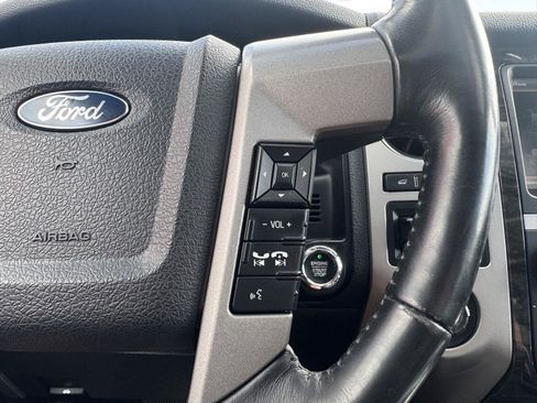 Used 2015 Ford Expedition Limited w/ Equipment Group 301A AWD/4WD image 18