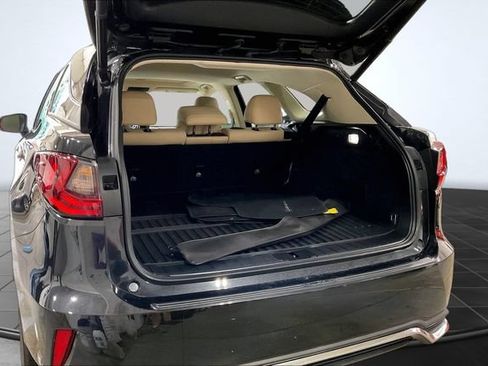 Used 2022 Lexus RX 350L Premium w/ Premium Package AWD/4WD image 5