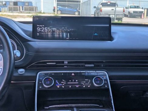 Used 2021 Genesis GV80 2.5T w/ Prestige Package 04 AWD/4WD image 16