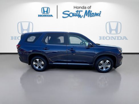 Certified 2024 Honda Pilot EX-L image 8