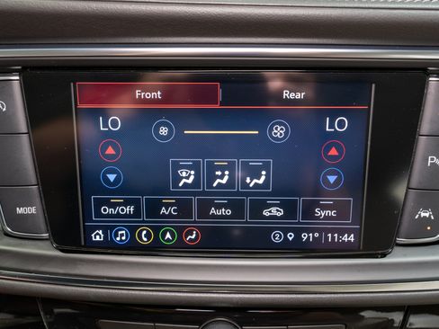 Used 2023 Buick Enclave Avenir w/ Avenir Technology Package FWD image 24
