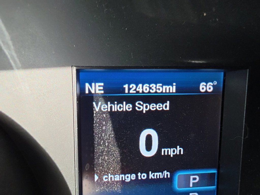 Used 2012 Chrysler 300 C RWD image 5