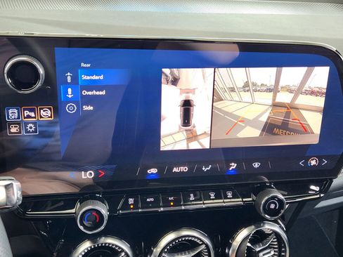 New 2025 Chevrolet Blazer EV LT w/ Midnight/Sport Edition image 14