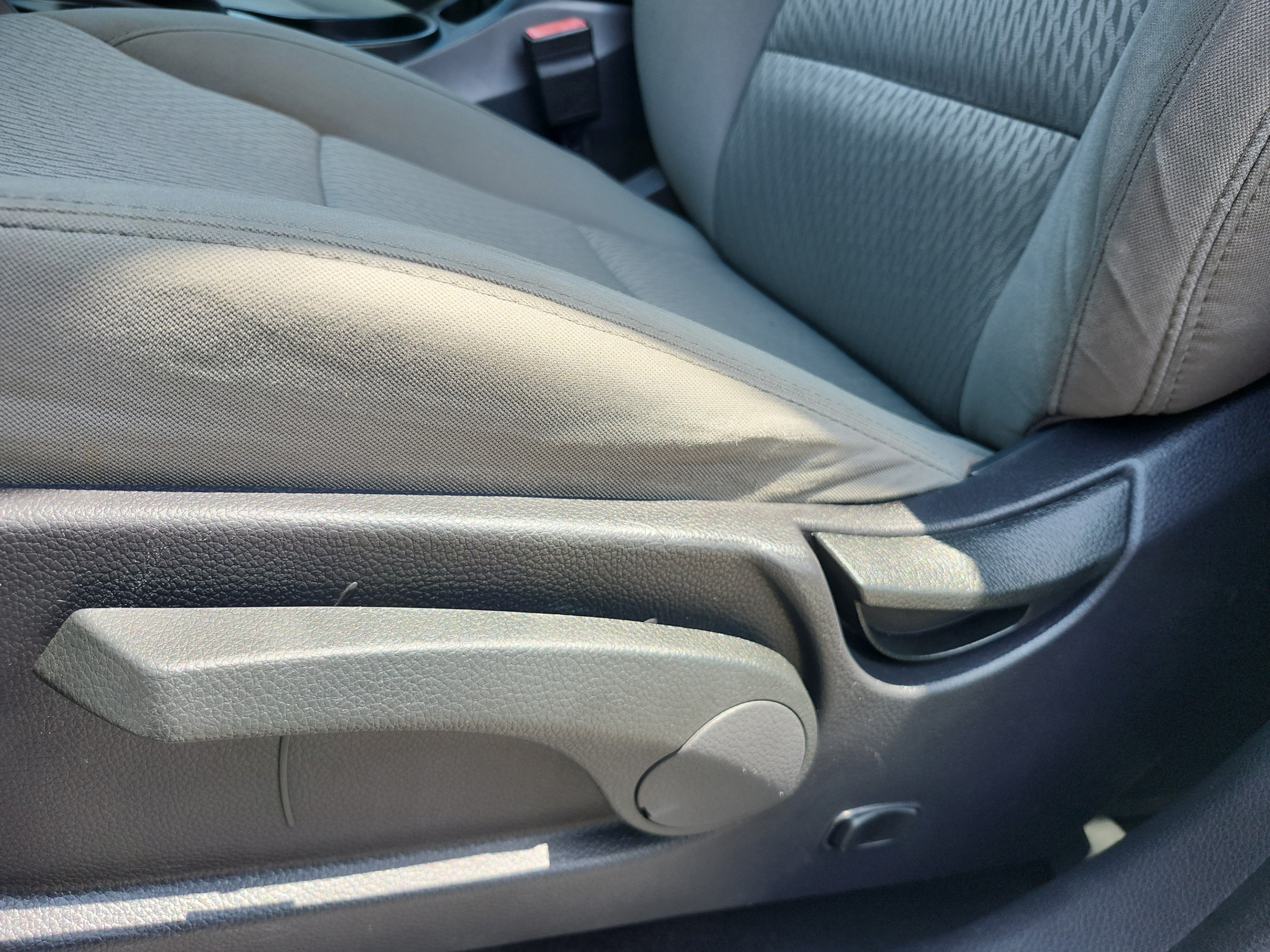 Used 2017 Hyundai Santa Fe Sport FWD image 15