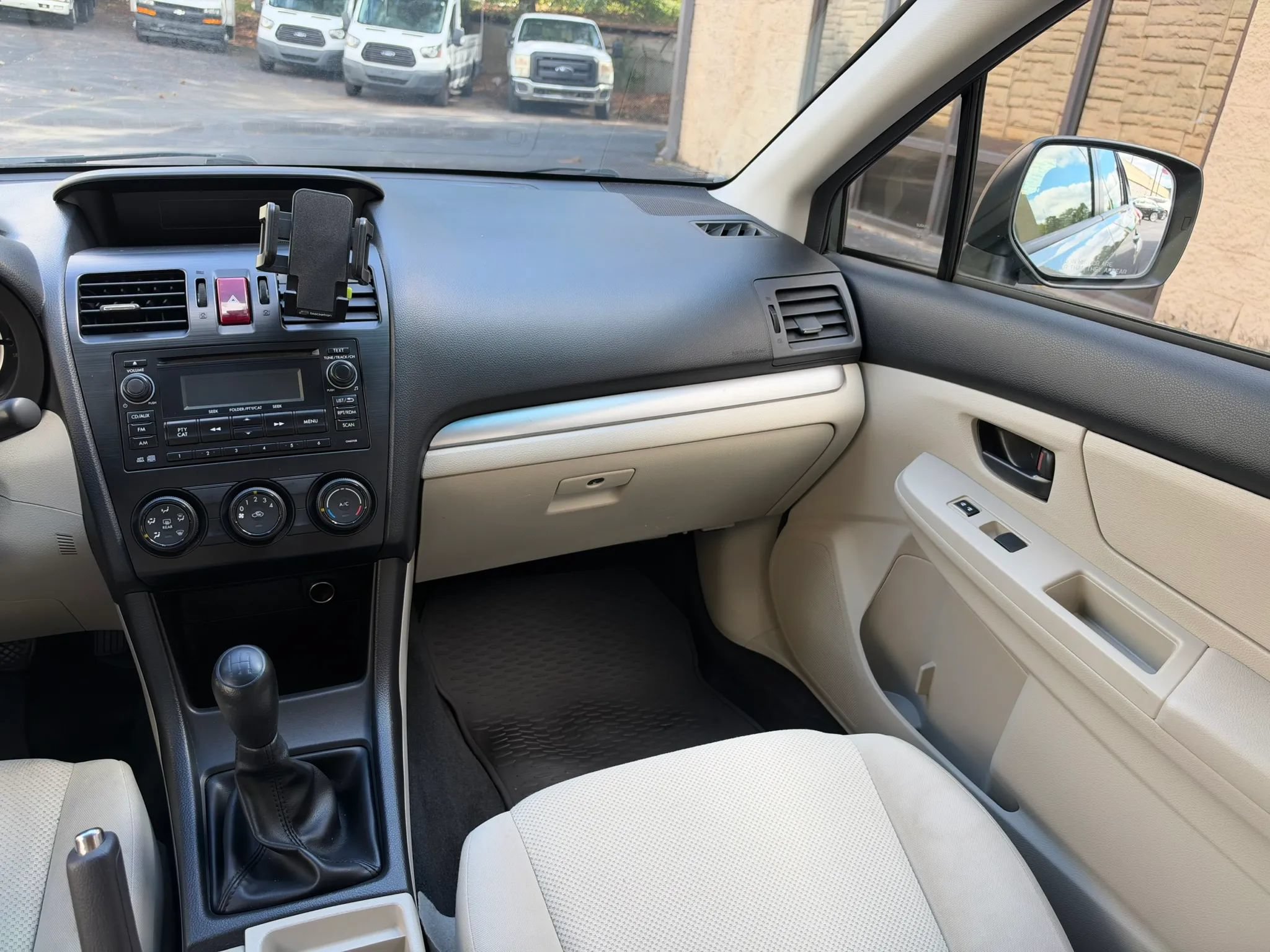 Used 2014 Subaru Impreza 2.0i AWD/4WD image 15