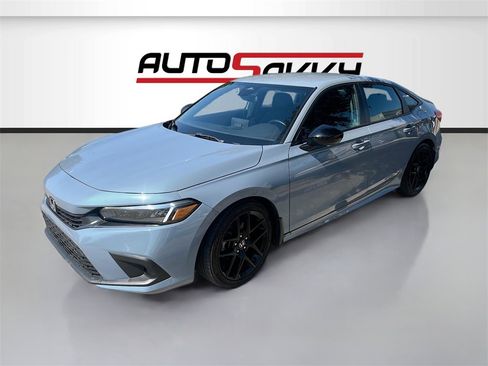 Used 2023 Honda Civic Sport image 3