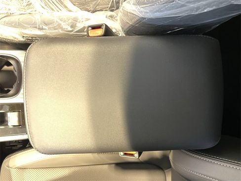 New 2026 Subaru Outback Limited image 22