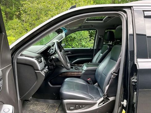 Used 2017 Chevrolet Tahoe LS w/ All-Season Package AWD/4WD image 7