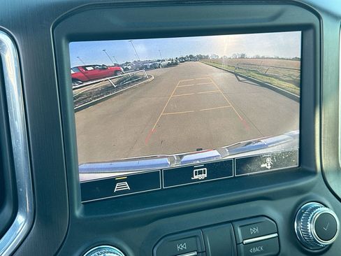 Used 2021 GMC Sierra 1500 AT4 w/ AT4 Preferred Package image 17