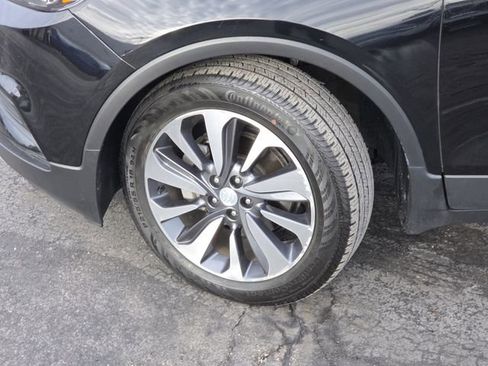 Used 2021 Buick Encore Preferred w/ Safety Package image 20