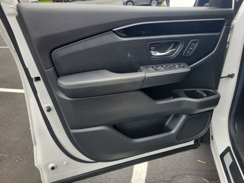 Used 2024 Honda Pilot EX-L image 38