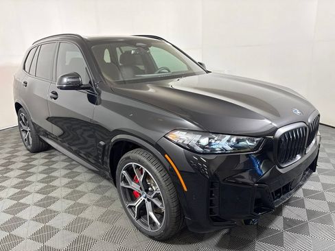 New 2026 BMW X5 xDrive40i w/ M Sport Package AWD/4WD image 4