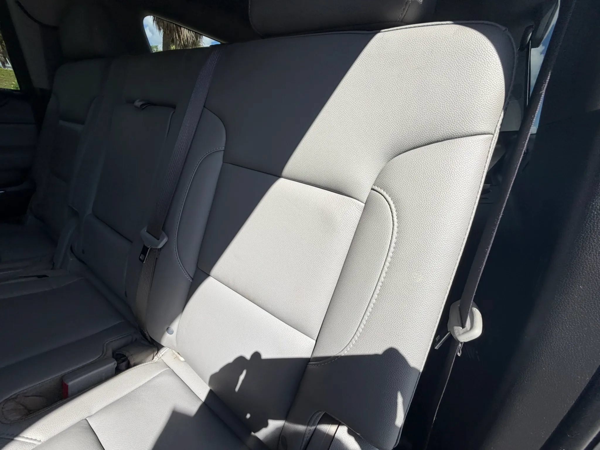 Used 2017 Chevrolet Suburban LT AWD/4WD image 33