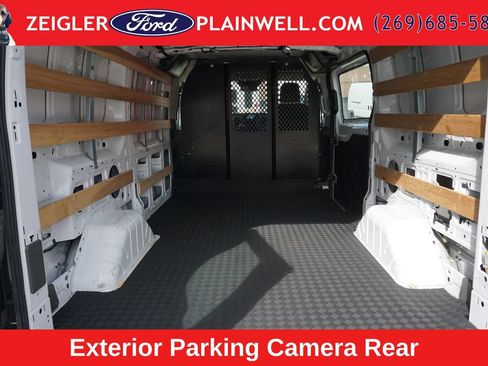 Used 2025 Ford Transit 250 Low Roof w/ Exterior Upgrade Package RWD image 8