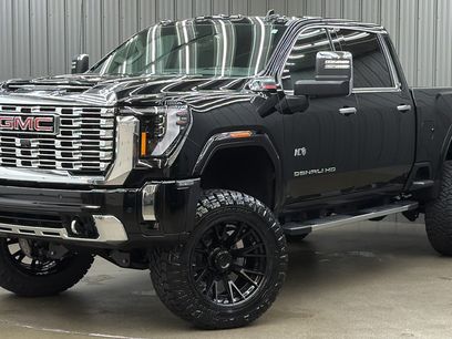 Used 2026 GMC Sierra 3500 Denali w/ Denali Reserve Package
