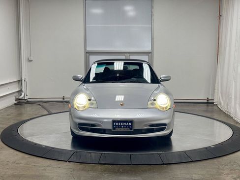 Used 2004 Porsche 911 Carrera RWD image 12