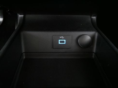 Used 2018 Ford Fusion S image 29