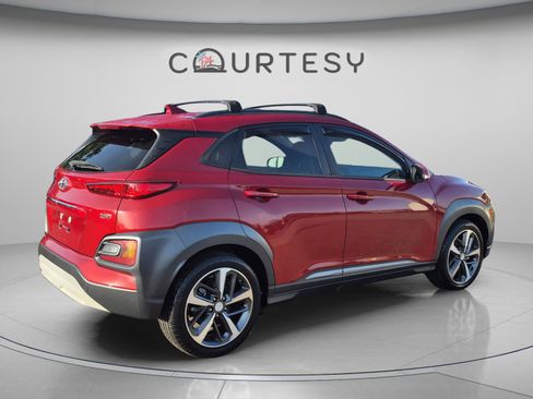 Used 2021 Hyundai Kona Limited FWD image 5